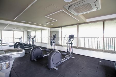 Studio à venda com 37m², 1 quarto e sem vaga Studio à venda com 37m², 1 quarto e sem vagaÁrea Comum - Academia