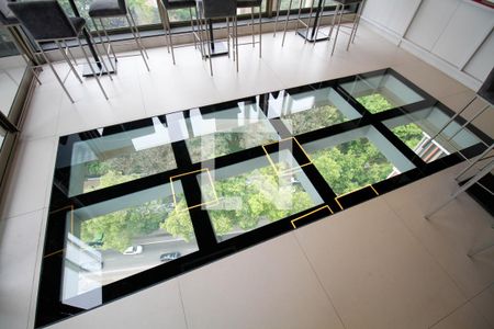 Studio à venda com 37m², 1 quarto e sem vaga Studio à venda com 37m², 1 quarto e sem vagaÁrea Comum - Sky Bar