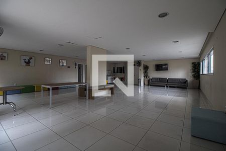 Apartamento à venda com 70m², 3 quartos e 1 vaga Apartamento à venda com 70m², 3 quartos e 1 vagaÁrea comum - Salão de festas