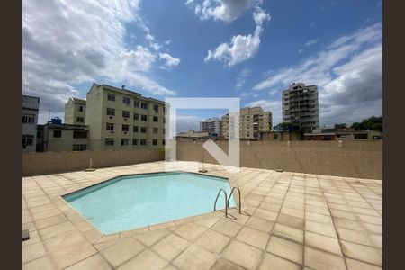 Apartamento à venda com 100m², 2 quartos e 1 vagaÁrea comum - Piscina
