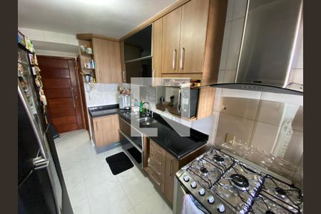 Apartamento à venda com 100m², 2 quartos e 1 vagaCozinha