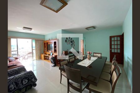 Apartamento à venda com 100m², 2 quartos e 1 vagaSala