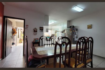 Casa à venda com 200m², 4 quartos e 4 vagasCozinha