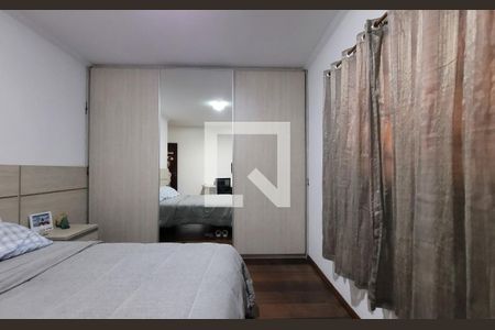 Casa à venda com 200m², 4 quartos e 4 vagasQuarto 3