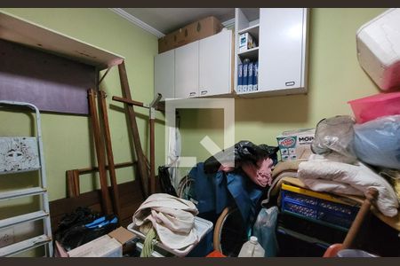 Casa à venda com 200m², 4 quartos e 4 vagasQuarto de serviço