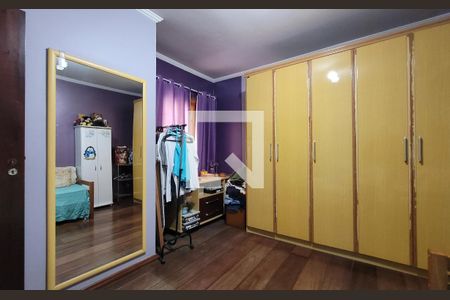 Casa à venda com 200m², 4 quartos e 4 vagasQuarto 2