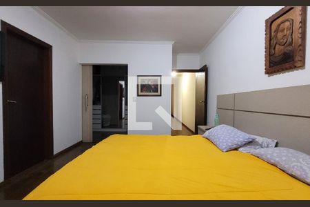 Suíte de casa à venda com 4 quartos, 200m² em Parque das Nações, Santo André