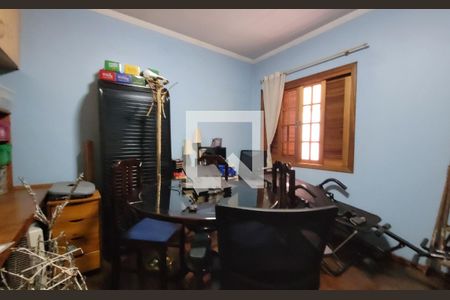 Casa à venda com 200m², 4 quartos e 4 vagasQuarto