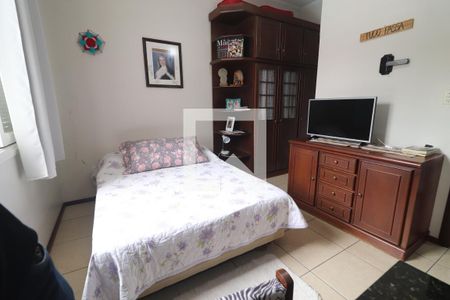 Casa à venda com 360m², 3 quartos e 6 vagasQuarto 2