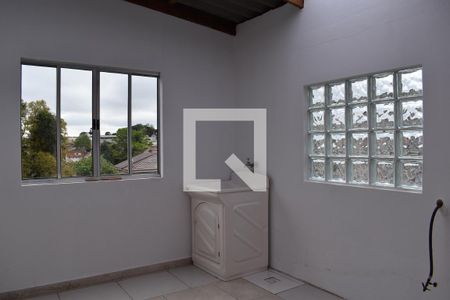 Casa para alugar com 60m², 2 quartos e 1 vagaÁrea de serviço