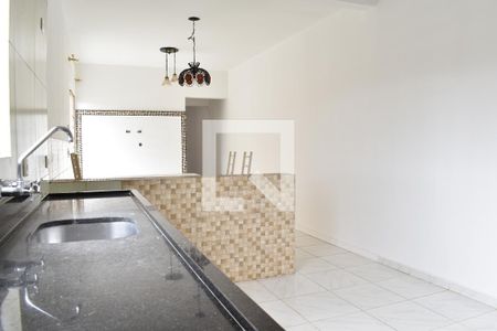 Casa para alugar com 60m², 2 quartos e 1 vagaCozinha