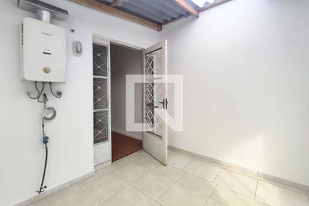 Casa para alugar com 60m², 2 quartos e 1 vaga Casa para alugar com 60m², 2 quartos e 1 vagaÁrea de serviço