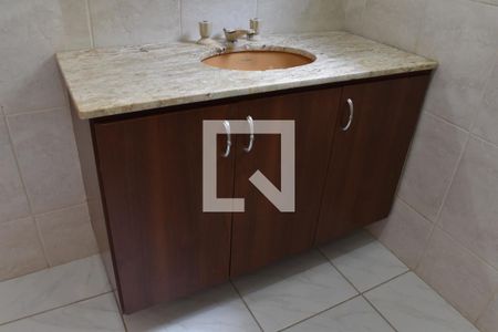 Casa para alugar com 60m², 2 quartos e 1 vagaBanheiro 1
