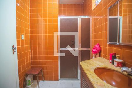 Casa à venda com 171m², 3 quartos e 3 vagasBanheiro 2