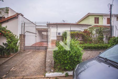 Casa à venda com 171m², 3 quartos e 3 vagasFachada