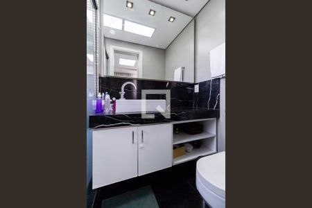 Apartamento para alugar com 150m², 3 quartos e 2 vagasBanheiro da suíte