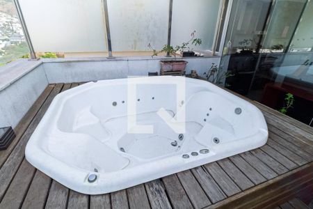 Apartamento para alugar com 150m², 3 quartos e 2 vagasCobertura