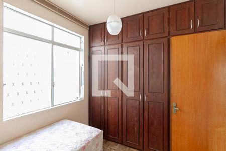 Casa à venda com 220m², 4 quartos e 3 vagasQuarto 2