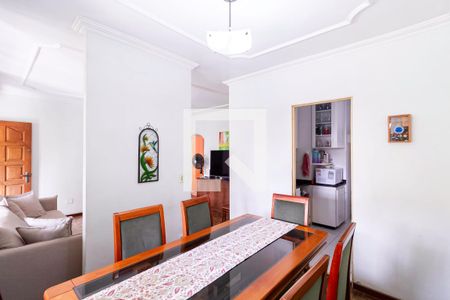Casa à venda com 220m², 4 quartos e 3 vagasSala de jantar