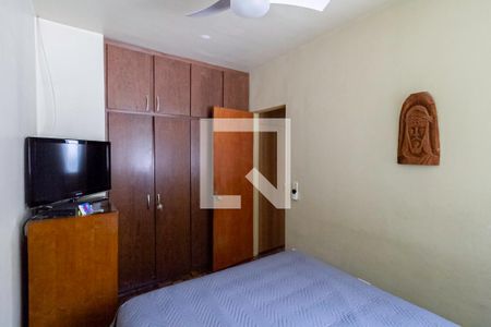 Casa à venda com 220m², 4 quartos e 3 vagasSuíte