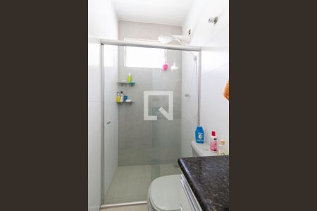 Casa à venda com 220m², 4 quartos e 3 vagasBanheiro social