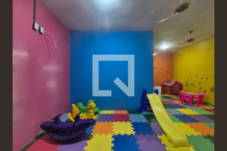 Casa de condomínio à venda com 126m², 4 quartos e 2 vagasÁrea comum