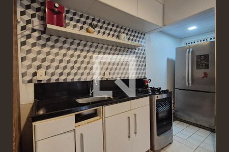 Casa de condomínio à venda com 126m², 4 quartos e 2 vagasCozinha