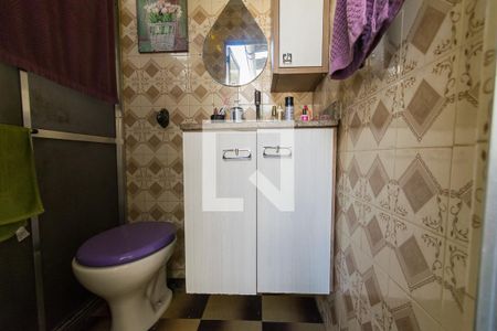 Casa de condomínio à venda com 90m², 4 quartos e 3 vagas Casa de condomínio à venda com 90m², 4 quartos e 3 vagasBanheiro de Serviço