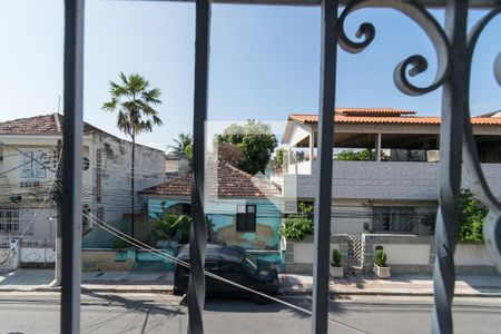 Casa de condomínio à venda com 90m², 4 quartos e 3 vagas Casa de condomínio à venda com 90m², 4 quartos e 3 vagasVista do Quarto 2 Suíte