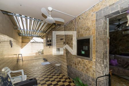 Casa de condomínio à venda com 90m², 4 quartos e 3 vagas Casa de condomínio à venda com 90m², 4 quartos e 3 vagasGaragem