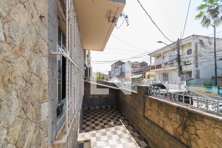 Casa de condomínio à venda com 90m², 4 quartos e 3 vagas Casa de condomínio à venda com 90m², 4 quartos e 3 vagasVaranda