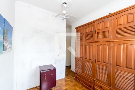 Casa de condomínio à venda com 90m², 4 quartos e 3 vagas Casa de condomínio à venda com 90m², 4 quartos e 3 vagasQuarto 2 Suíte