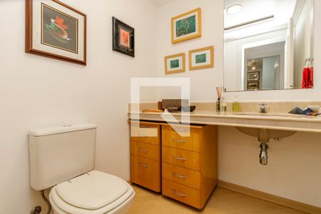 Lavabo de apartamento à venda com 3 quartos, 192m² em Campo Belo, São Paulo