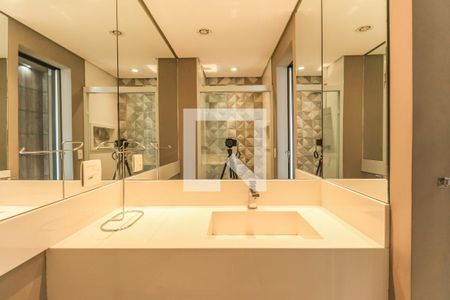 Studio à venda com 33m², 1 quarto e 1 vaga Studio à venda com 33m², 1 quarto e 1 vagaBanheiro Studio