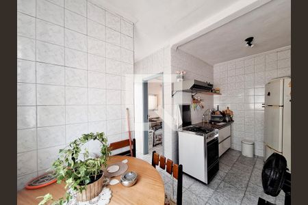 Casa à venda com 200m², 5 quartos e 4 vagas Casa à venda com 200m², 5 quartos e 4 vagasCozinha