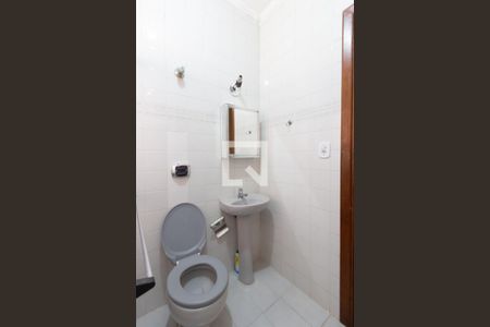 Casa à venda com 125m², 5 quartos e 2 vagasBanheiro 1