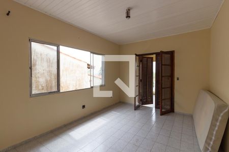 Casa à venda com 125m², 5 quartos e 2 vagasQuarto 5