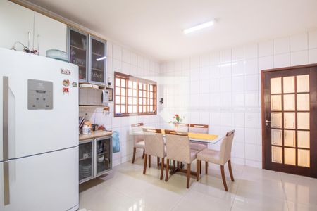 Casa para alugar com 152m², 3 quartos e 3 vagasCozinha