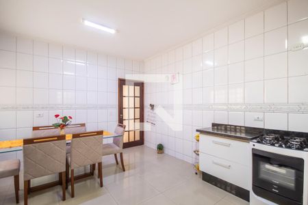 Casa para alugar com 152m², 3 quartos e 3 vagasCozinha