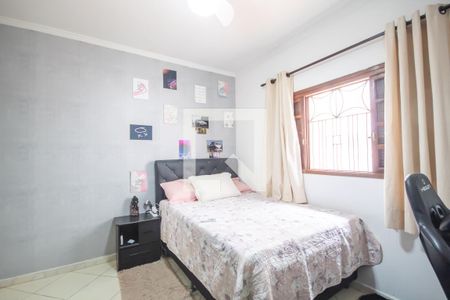 Casa para alugar com 152m², 3 quartos e 3 vagasQuarto 2