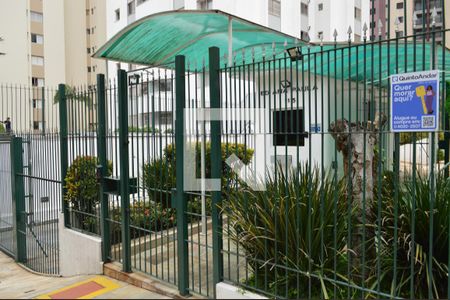 Apartamento à venda com 45m², 1 quarto e 1 vagaFachada + Plaquinha