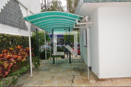 Apartamento à venda com 45m², 1 quarto e 1 vagaEntra e Portaria
