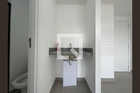 Apartamento à venda com 32m², 1 quarto e sem vaga Apartamento à venda com 32m², 1 quarto e sem vagaBanheiro Social