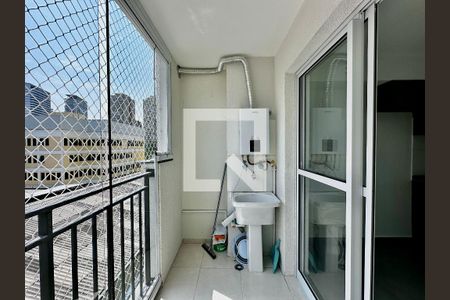 Apartamento para alugar com 36m², 2 quartos e sem vagaSacada