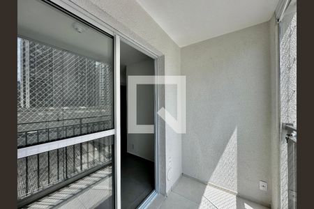 Apartamento para alugar com 36m², 2 quartos e sem vagaSacada