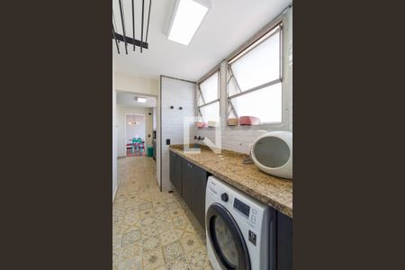 Apartamento à venda com 183m², 4 quartos e 2 vagasLavanderia 