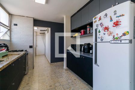 Apartamento à venda com 183m², 4 quartos e 2 vagasCozinha 