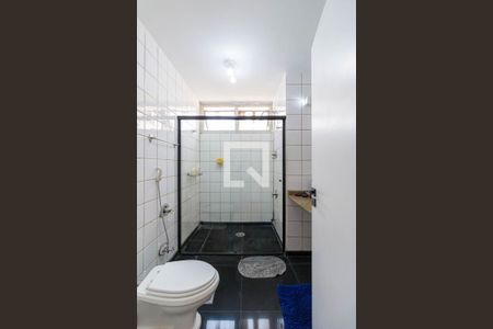 Apartamento à venda com 183m², 4 quartos e 2 vagasBanheiro