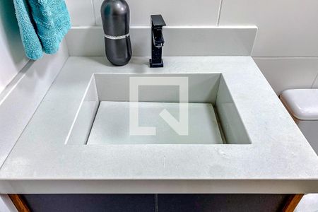 Apartamento para alugar com 44m², 2 quartos e sem vagaBanheiro