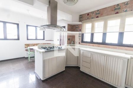 Casa à venda com 300m², 3 quartos e 2 vagasCozinha